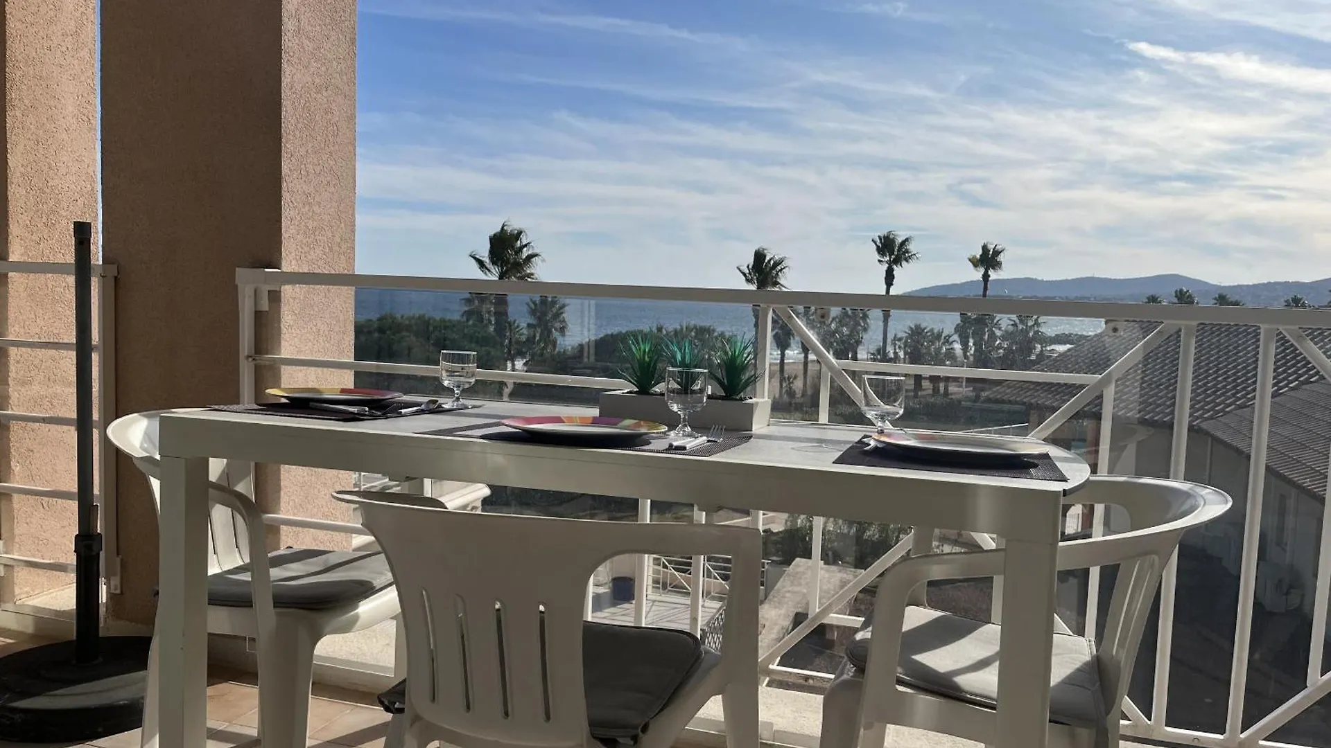 Cap Hermes, Magnifique Vue Mer Pour Ce Studio 33M2 Frejus 0*,  France
