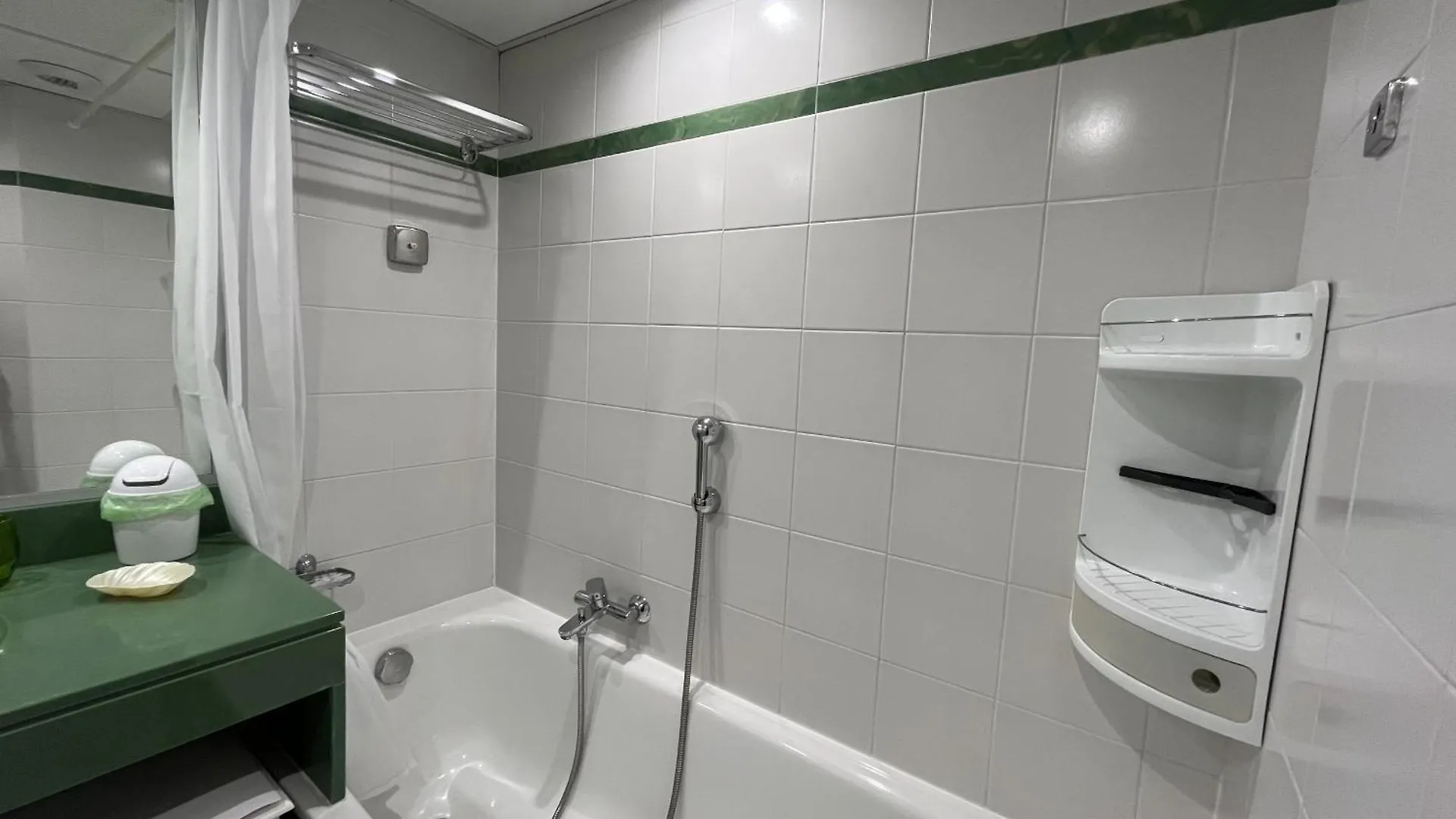 Cap Hermes, Magnifique Vue Mer Pour Ce Studio 33M2 Fréjus